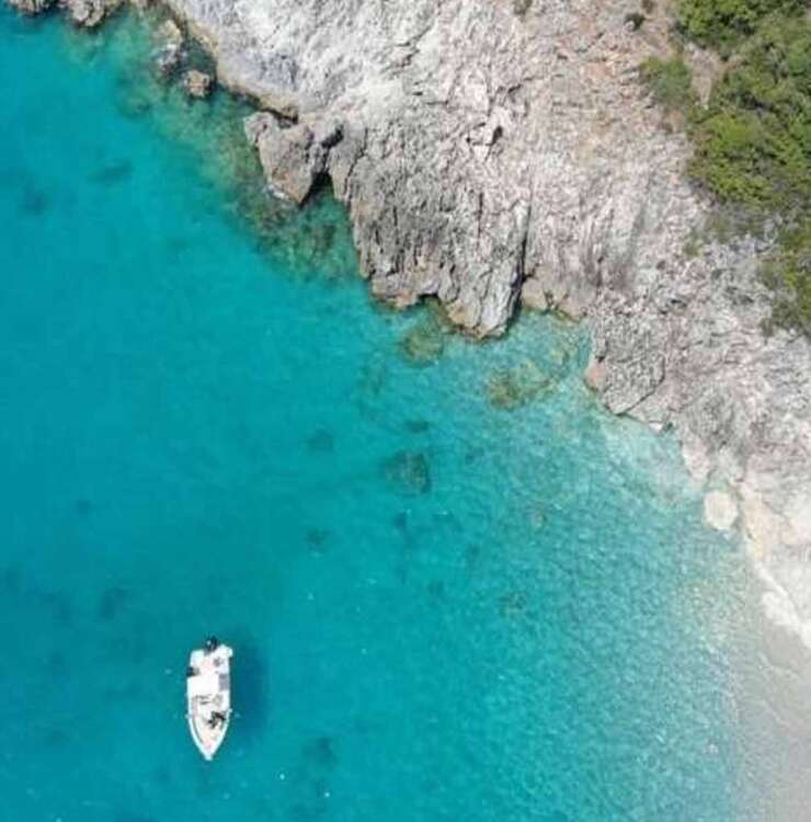 Krorez Beach