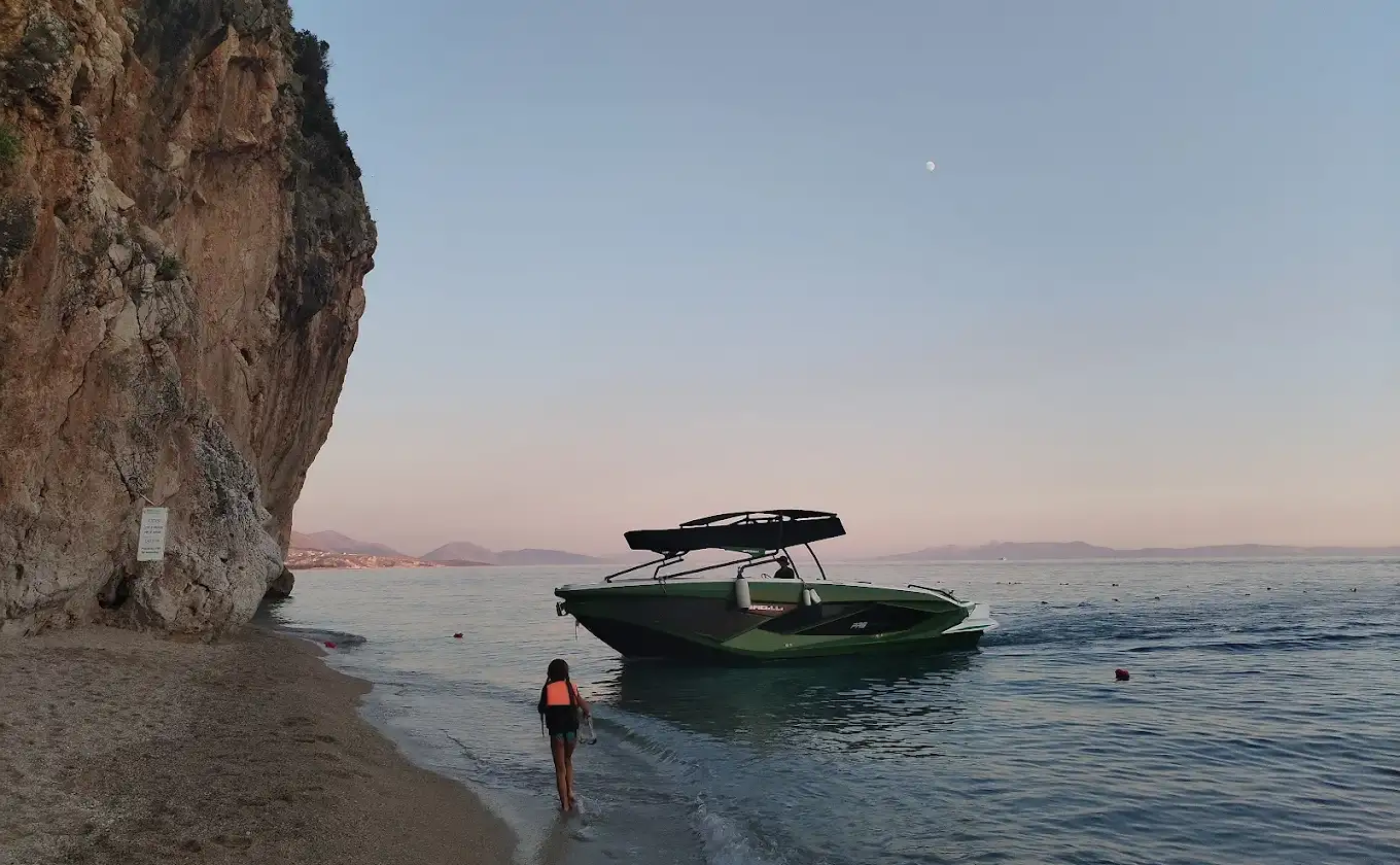 Sunset Boat Tour in Himara – What to Expect