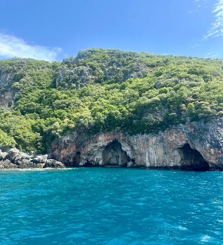 Exploring Himara Boat Trips — Where the Albanian Riviera Still Feels Untouched
